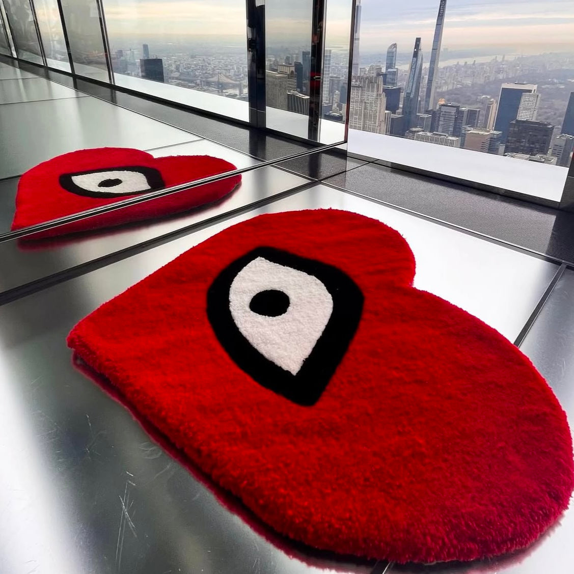 "EYE HEART" RUG
